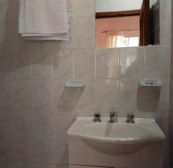 Majatalo Hostal Del Luna