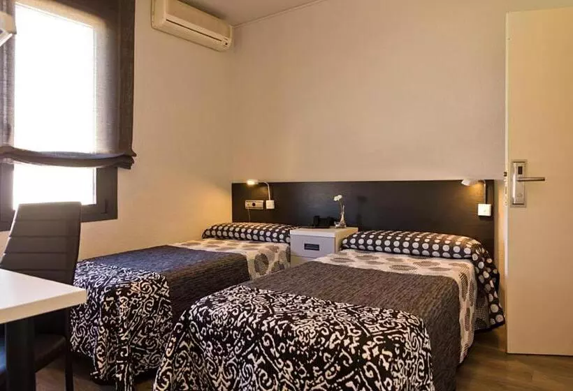 Majatalo Hostal Plaza