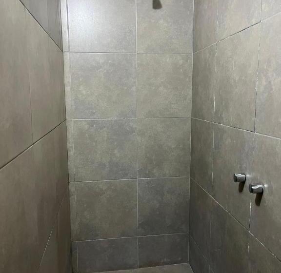 بنسيون Hostel Dale