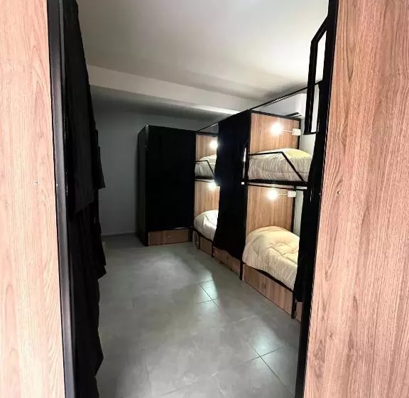 ペンション Hostel Dale