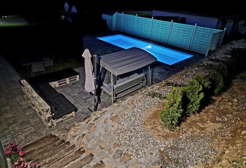 פנסיון La Perla