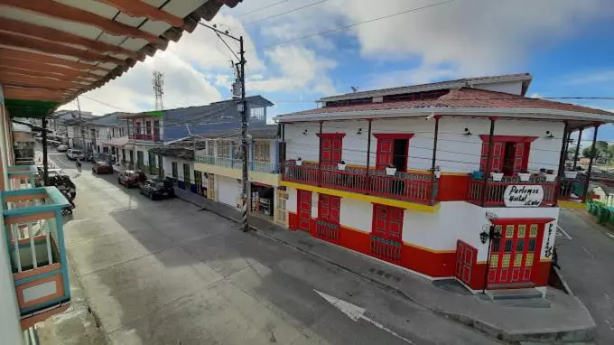 Majatalo Parlemos Hostal By Vip