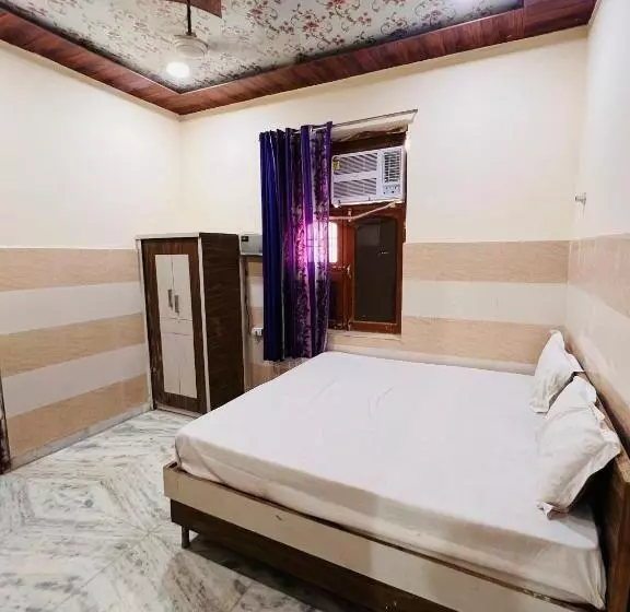 Majatalo Shri Krishna Kripa Ashram