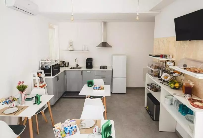 Piazza Verdi B&b