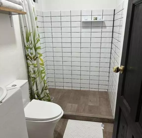 Studio With Ac, Smart Tv, Kitchen, Bath Pool 6