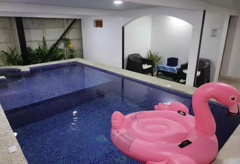 Studio With Ac, Smart Tv, Kitchen, Bath Pool 6
