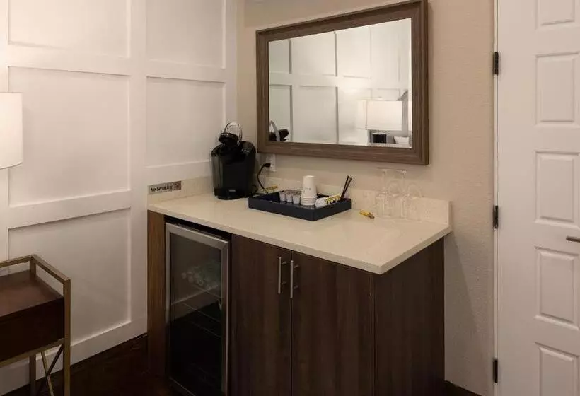 Retkeilymaja Barons Creek Vineyards