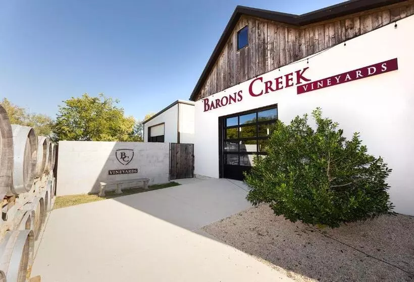 Retkeilymaja Barons Creek Vineyards