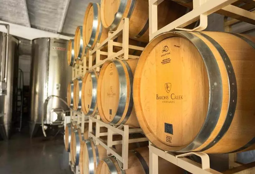 Retkeilymaja Barons Creek Vineyards