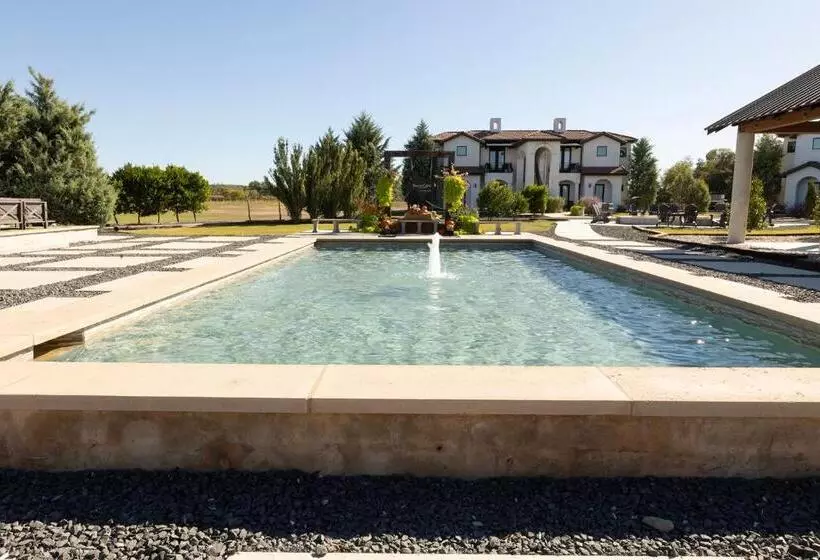 Retkeilymaja Barons Creek Vineyards