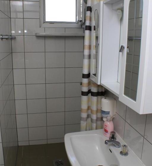 旅馆 Touring & Sport Hotel Siófok