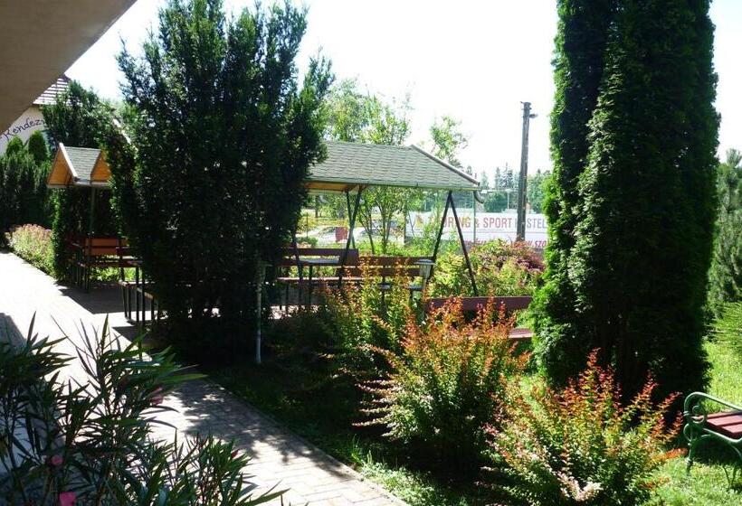 旅馆 Touring & Sport Hotel Siófok