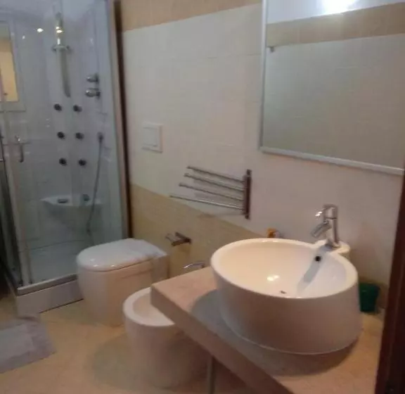 B&b Comfort Suit Lecce