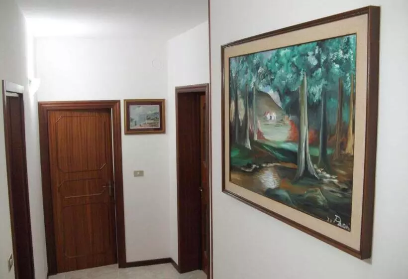تختخواب و صبحانه Antico Borgo
