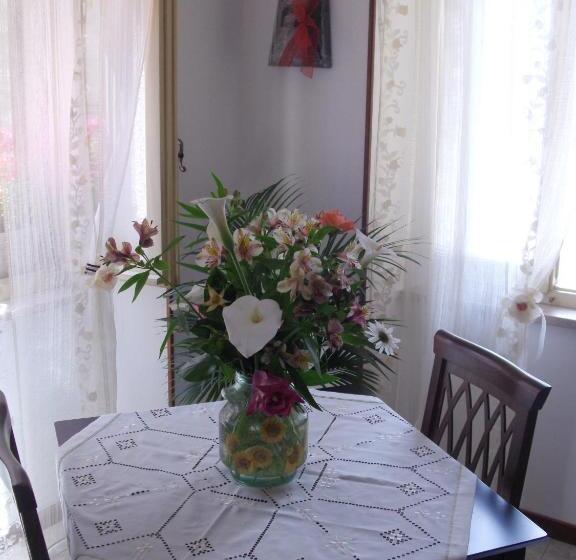 تختخواب و صبحانه Antico Borgo