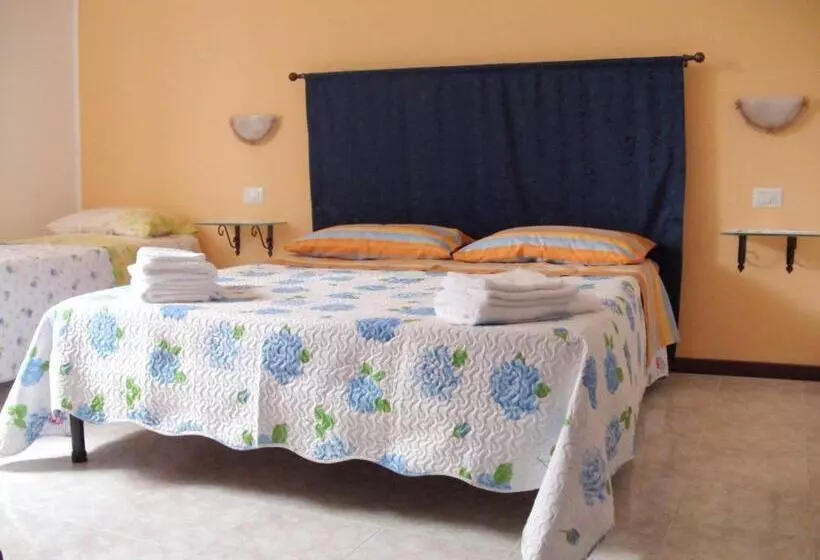 تختخواب و صبحانه Antico Borgo