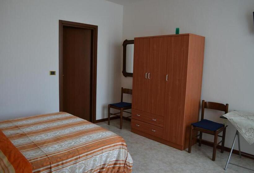 تختخواب و صبحانه Antico Borgo