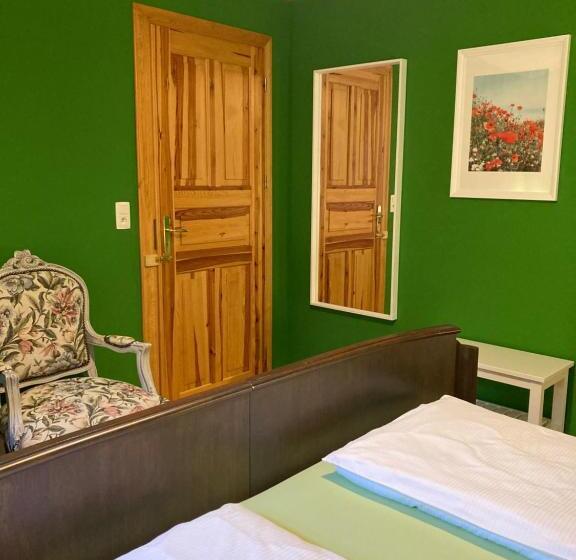 Bed & Breakfast Schlommefurth