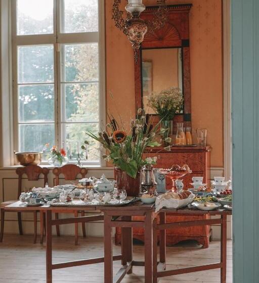 Hoby Kulle Herrgård B&b