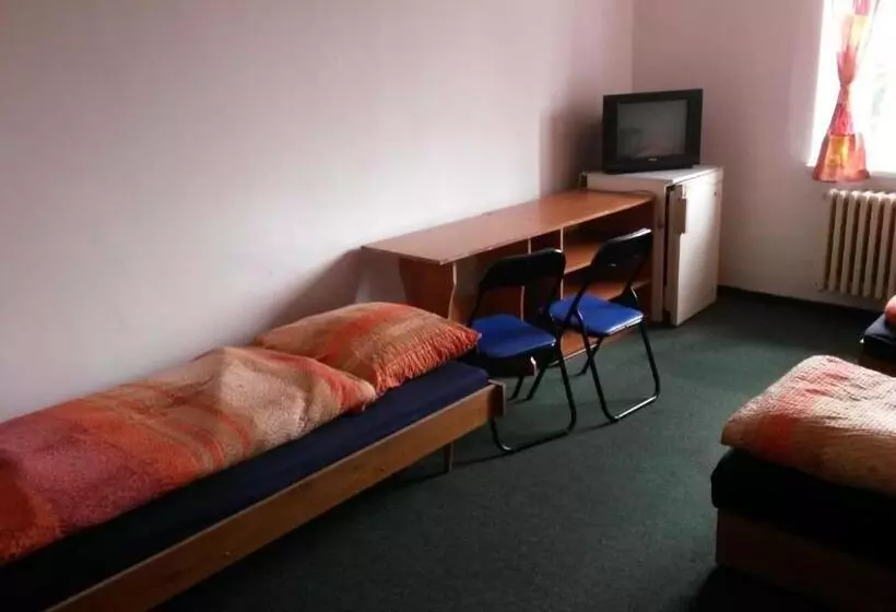 Hostel Karin