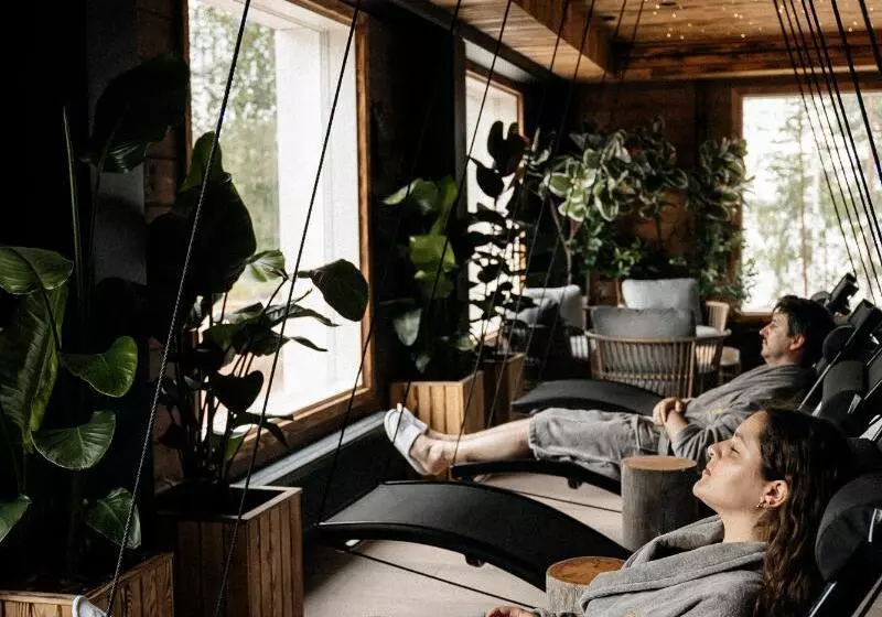 هتل Aito Igloo & Spa Resort