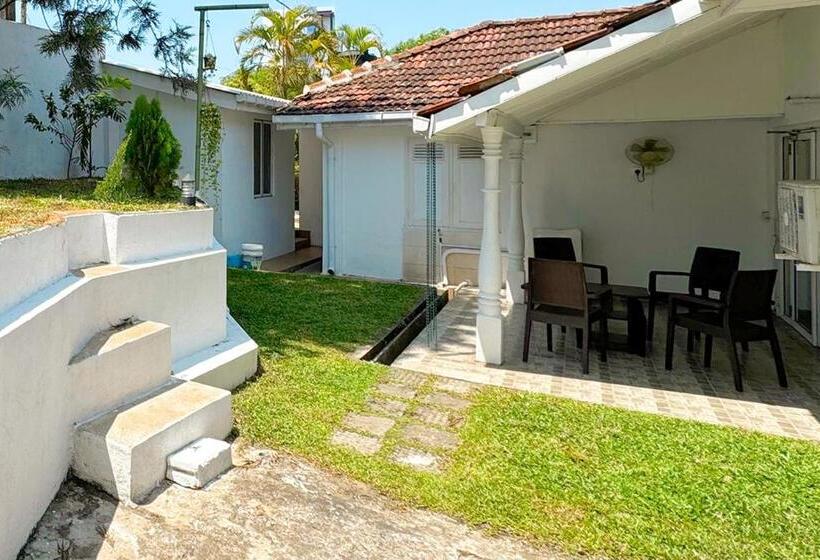 فندق Allure Cmb By Allure Leisure