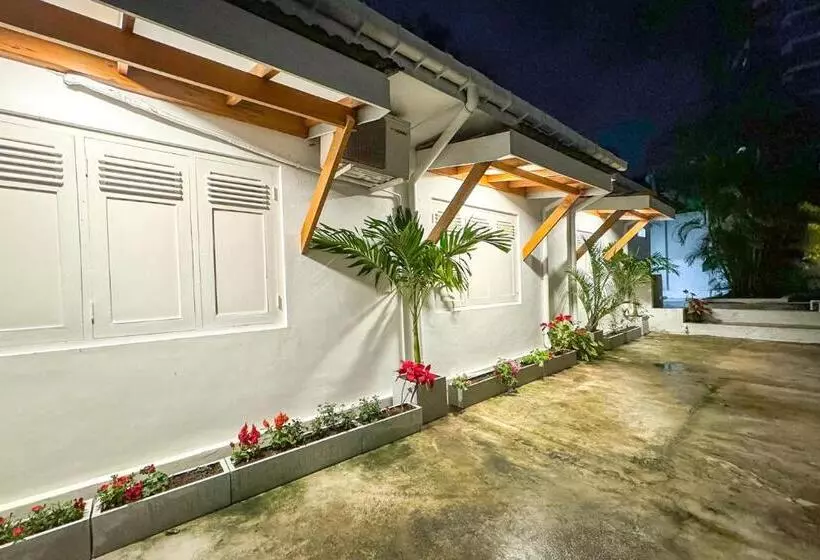 Hotelli Allure Cmb By Allure Leisure