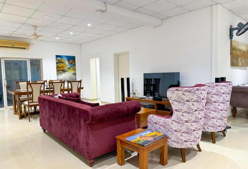 فندق Allure Cmb By Allure Leisure