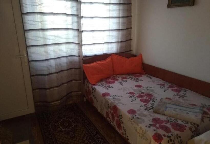 هتل Casa Din Gradina