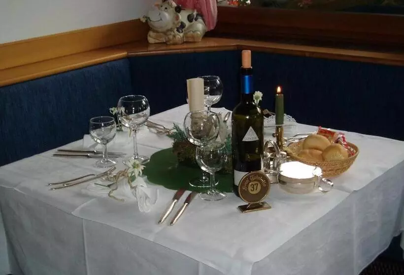Hotelli Cristallo