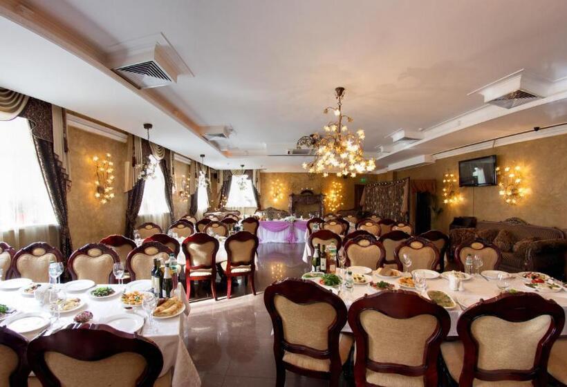 هتل Gagra Georgian House