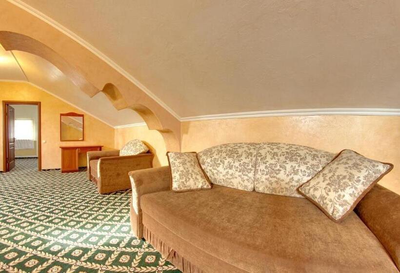 هتل Gagra Georgian House