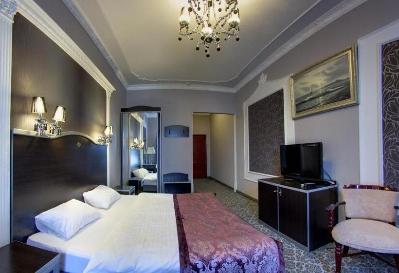 هتل Gagra Georgian House