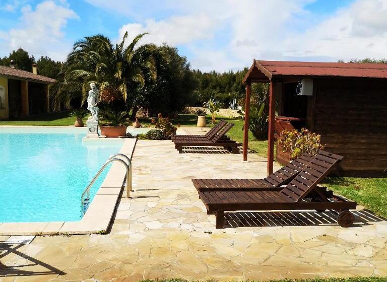 هتل La Luce Del Sinis