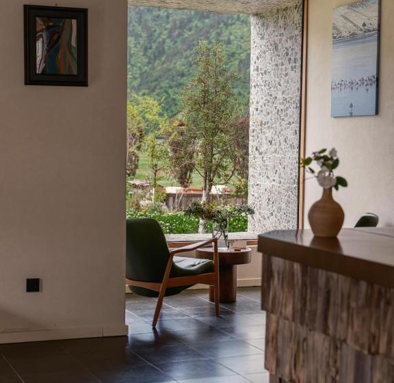 호텔 Linden Centre Naada