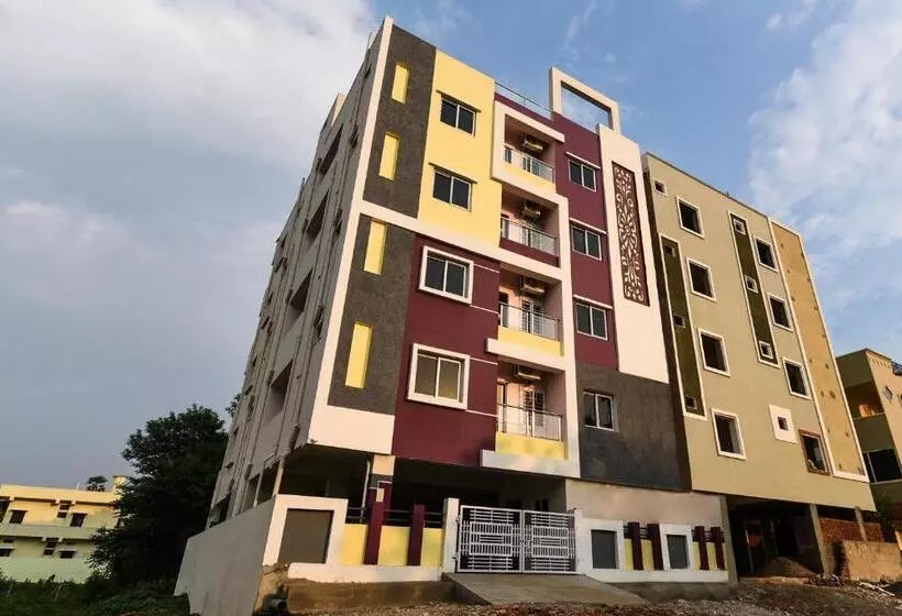 Super Hotel O Enikepadu