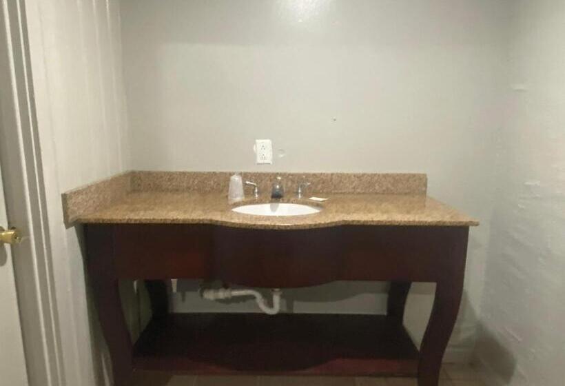 Отель Pascagoula Extended Stay