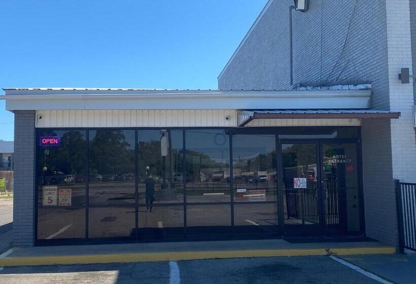 Отель Pascagoula Extended Stay