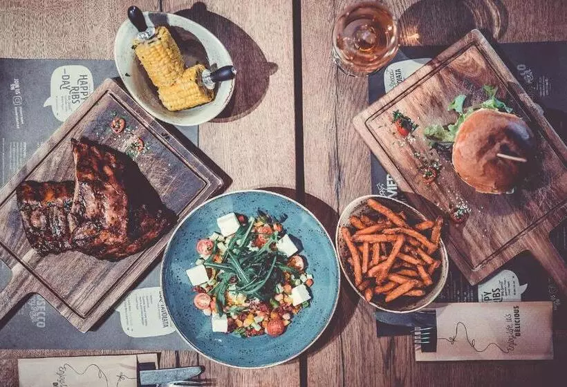ホテル Revier Mountain Lodge Saas Fee