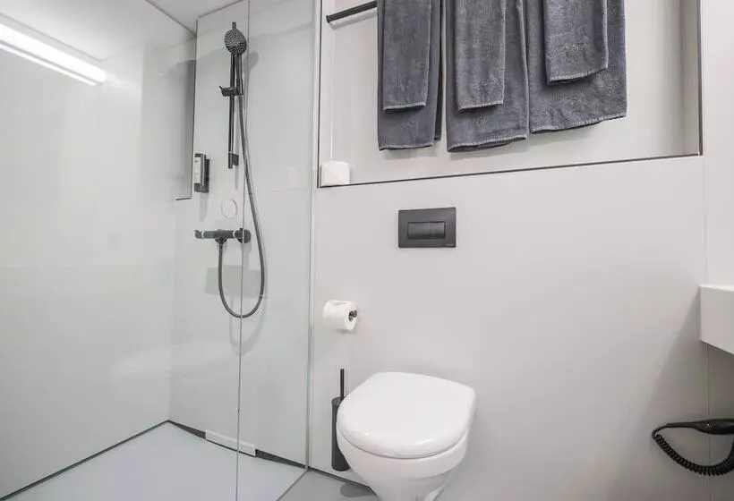 ホテル Revier Mountain Lodge Saas Fee
