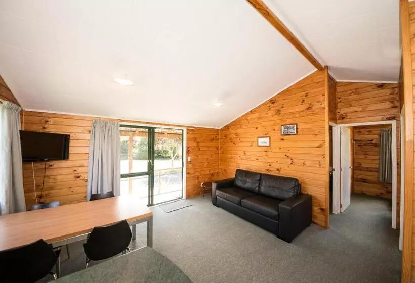 Motelli The Clive Hideaway