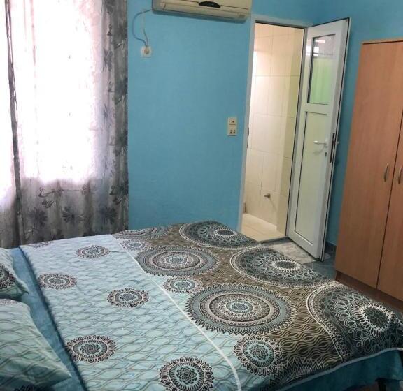 پانسیون Apartmani Izo L