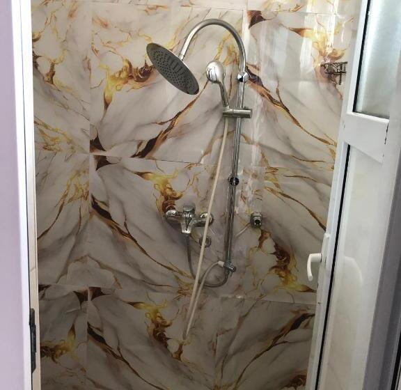 پانسیون Apartmani Izo L