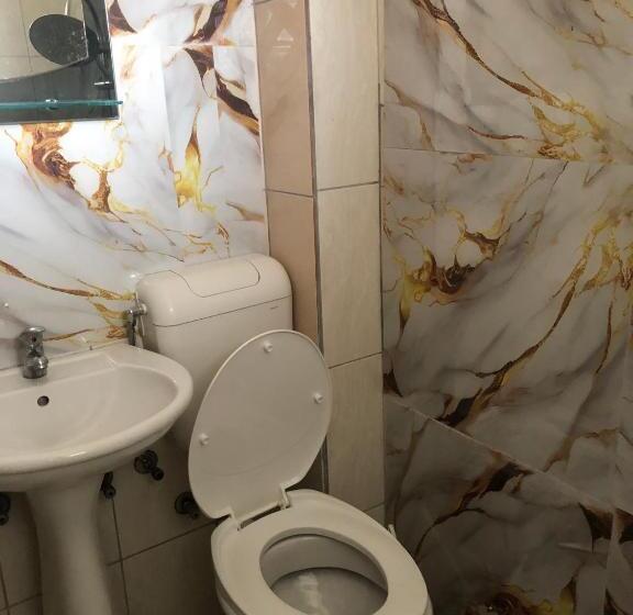 پانسیون Apartmani Izo L