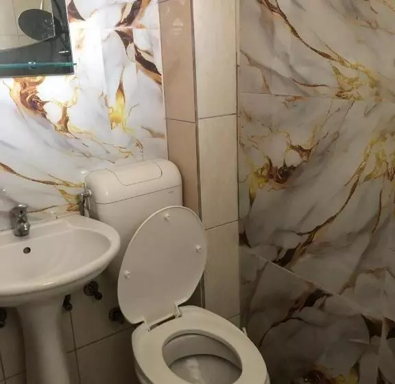 پانسیون Apartmani Izo L