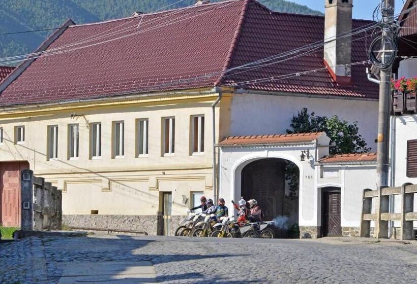 膳宿费 Badiu S Guest House