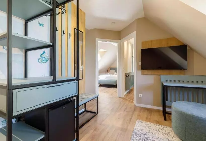 پانسیون Lepke Apartmanház és étterem