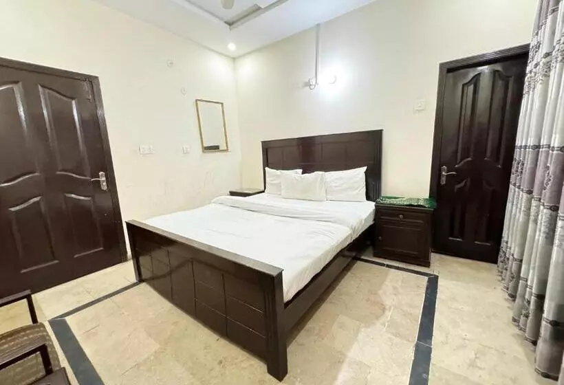 پانسیون Millat Guest House G9 4
