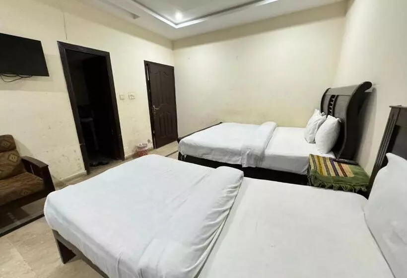 پانسیون Millat Guest House G9 4
