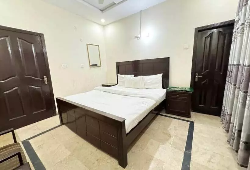 پانسیون Millat Guest House G9 4